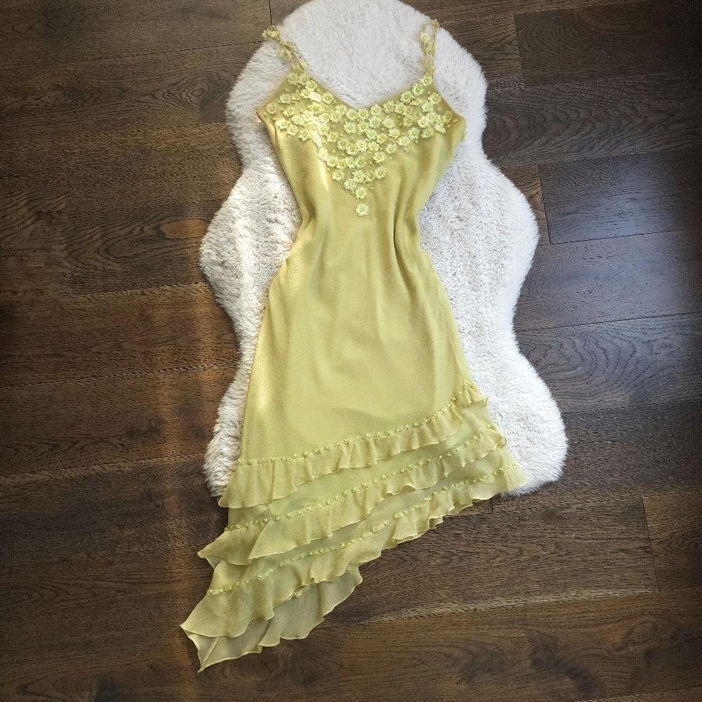 Cache Yellow Floral Appliqué Asymmetrical Midi Dress